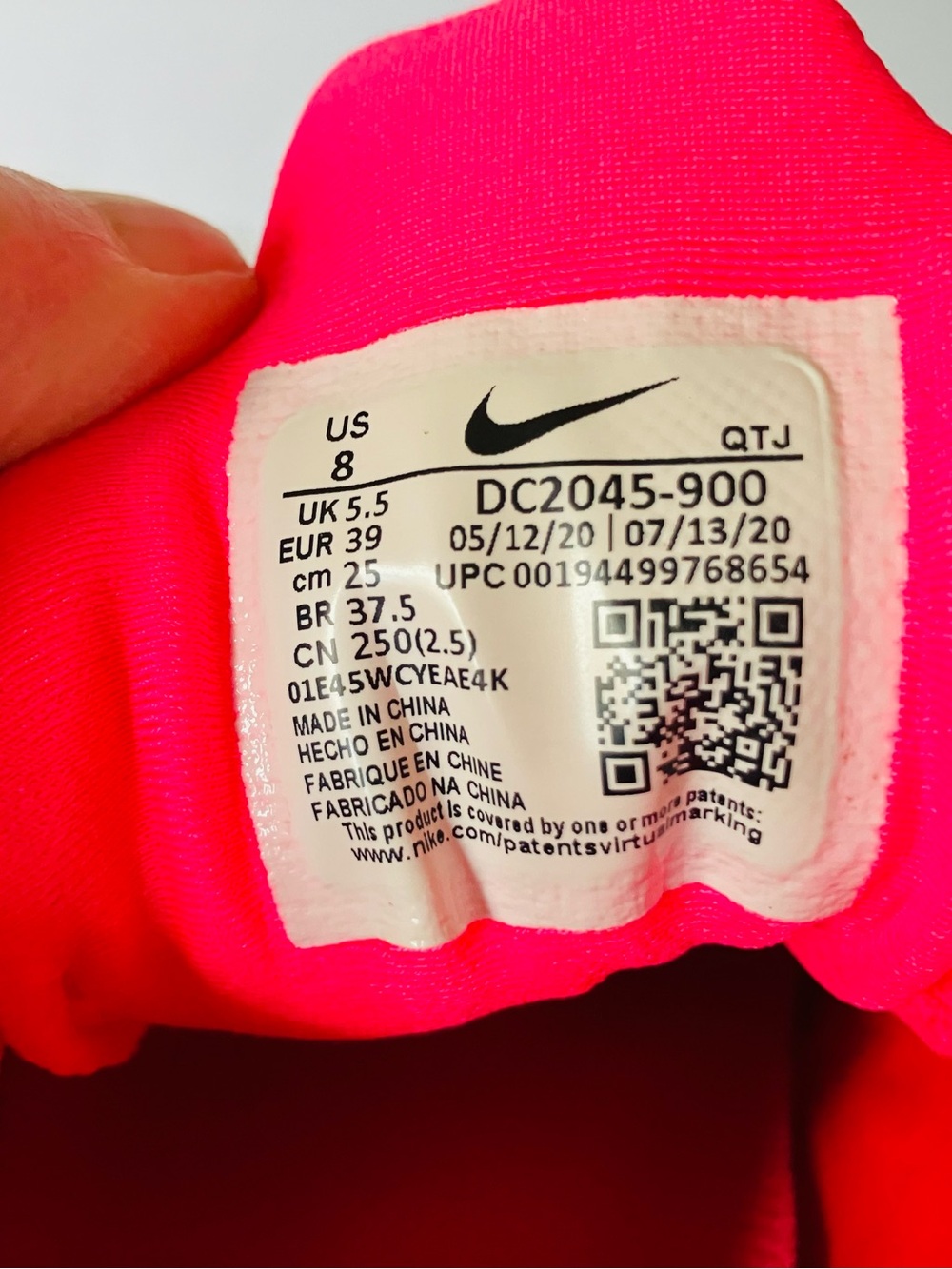 Nike Air Vapormax Plus Pink Volt DC2045-900 Women's Size 8 - Picture 5 of 6